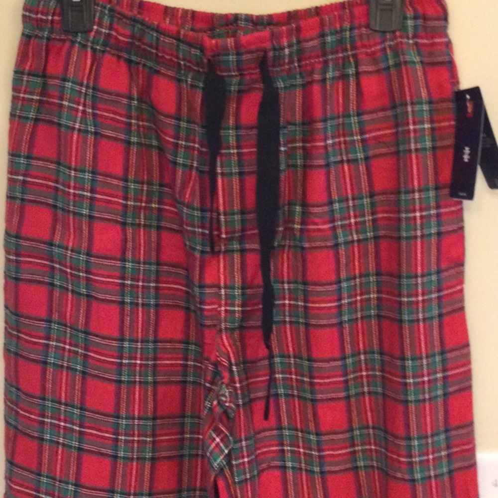 Men’s Izod plaid pajama pants. 42.5 inches long.